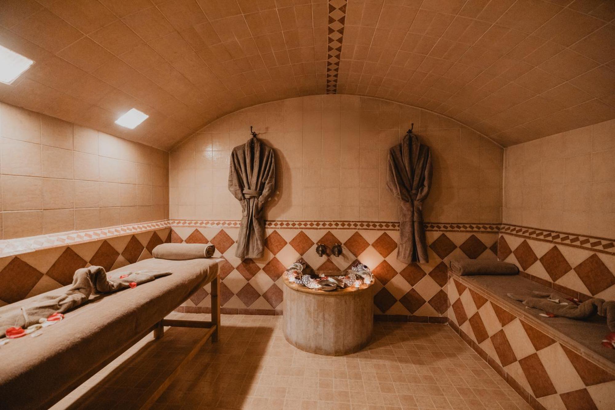 Amani Hotel Suites & Spa Марракеш Экстерьер фото
